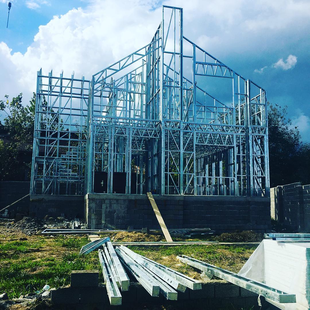 اسلایدر آریا تدبیر پاژ - سازه های lsf